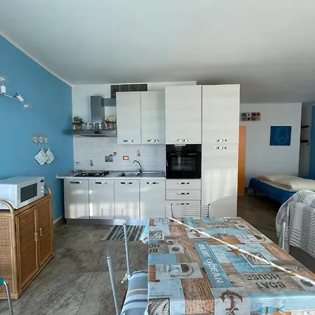 Nettuno Apartment